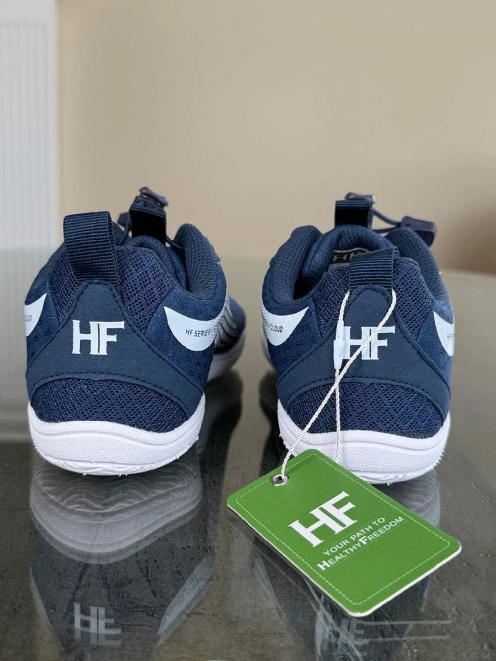 HF‎ Cloud Series Unisex Navy Blue Lightweight Barefoot Shoe. Womens 6 Men 4. NWT
